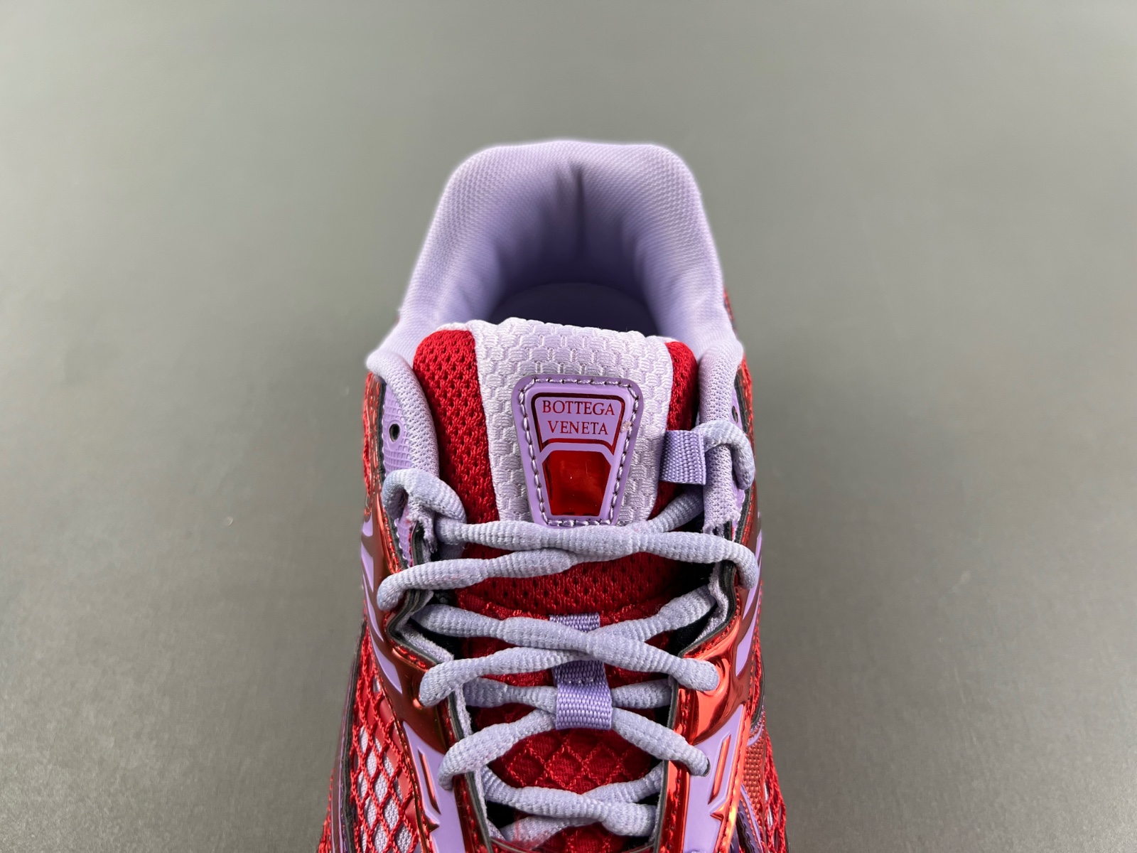 b0tte*a Ven*ta sneaker