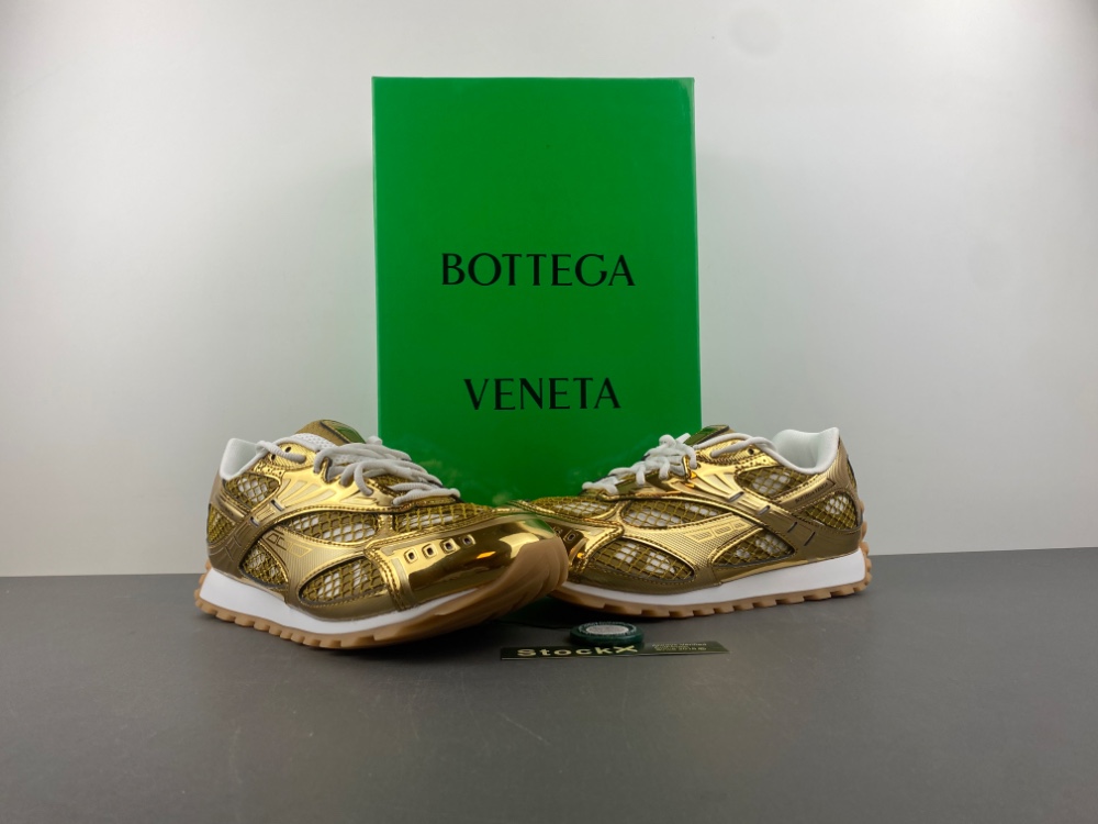 b0tte*a Ven*ta sneaker