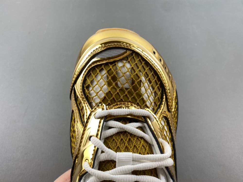 b0tte*a Ven*ta sneaker