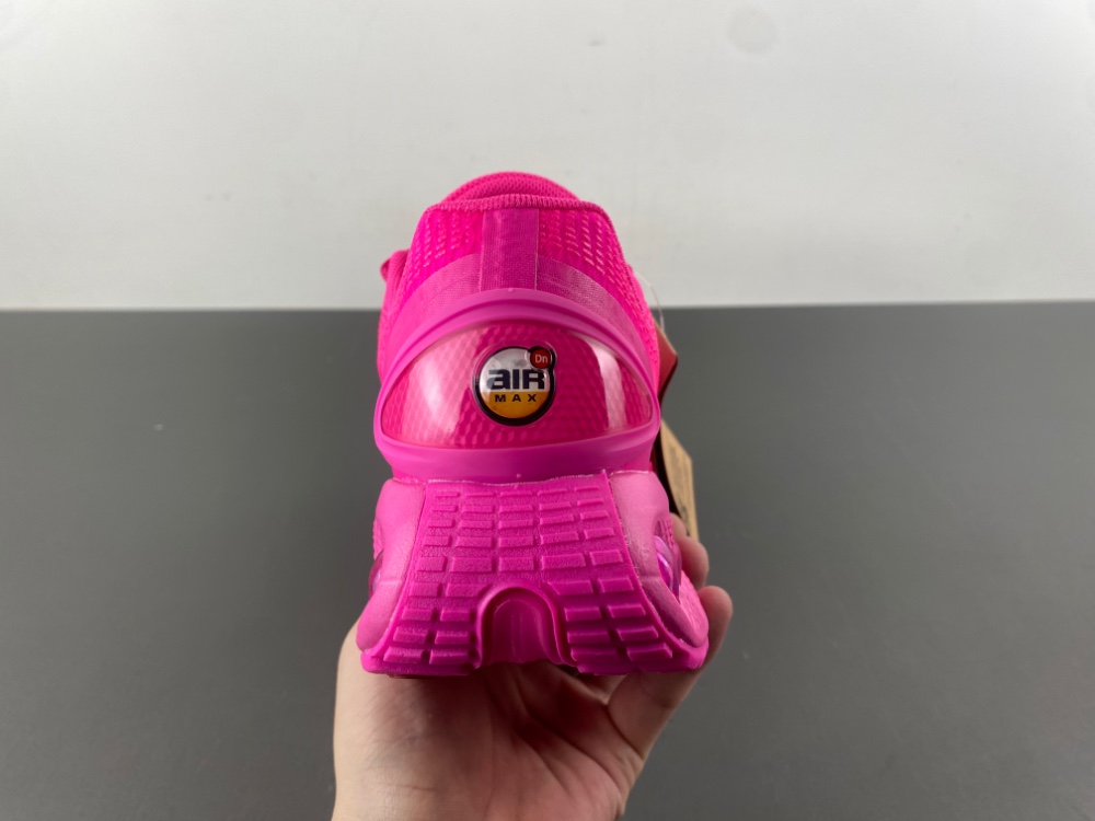 Nike Air Max DN 8