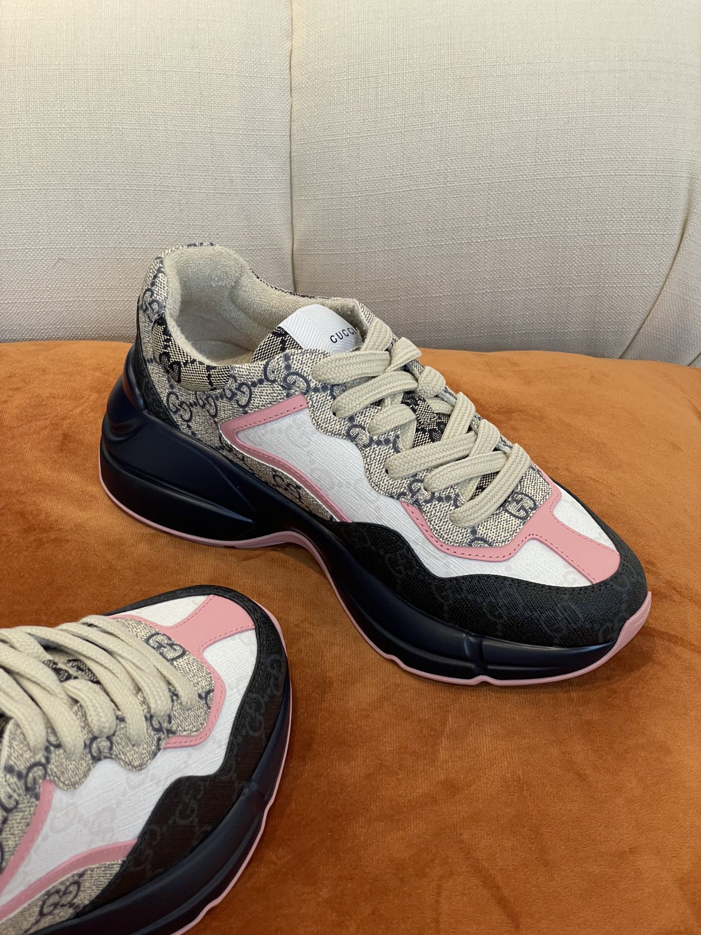 Gucci Rhyton Sneaker