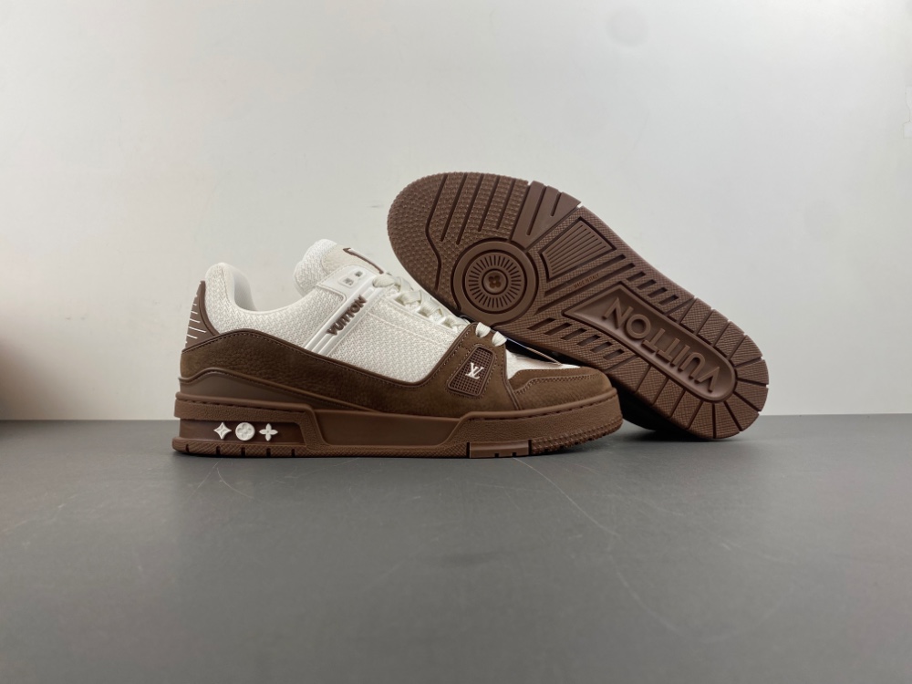 LV Trainer Sneaker