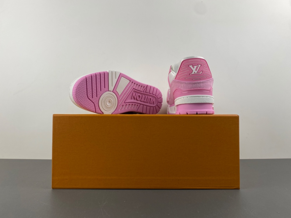LV Trainer Sneaker