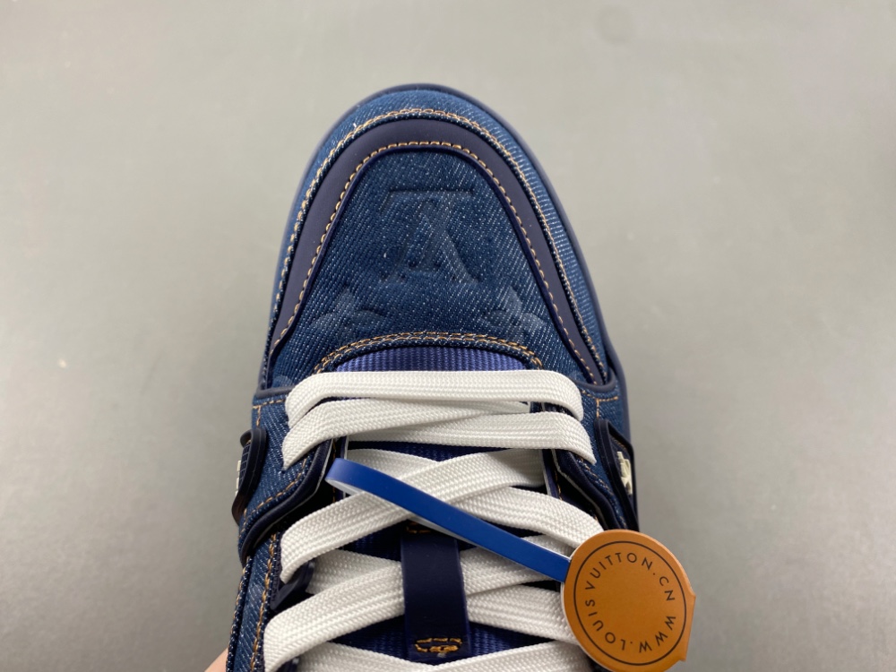 LV Trainer Sneaker