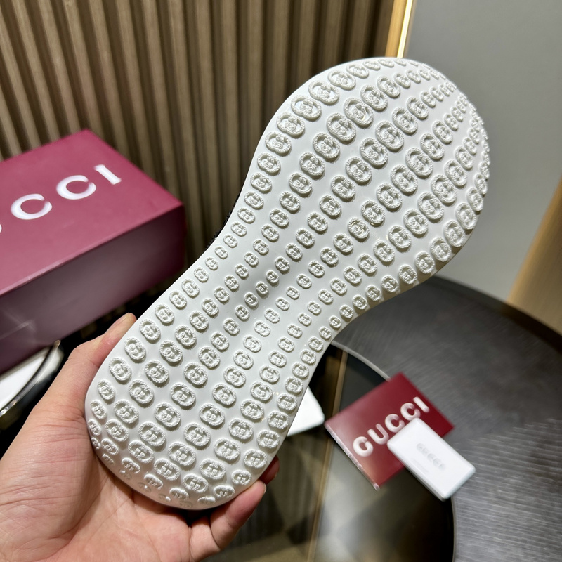 Gucci Cub3d Sneaker