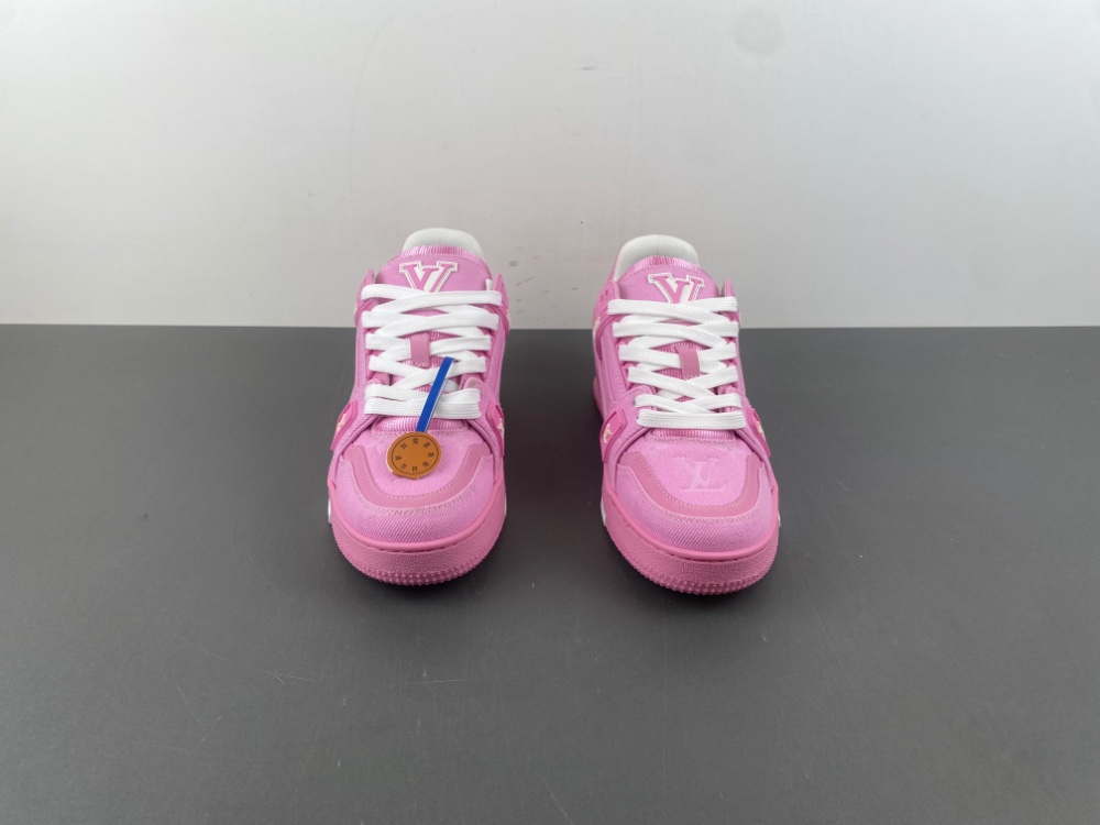 LV Trainer Sneaker