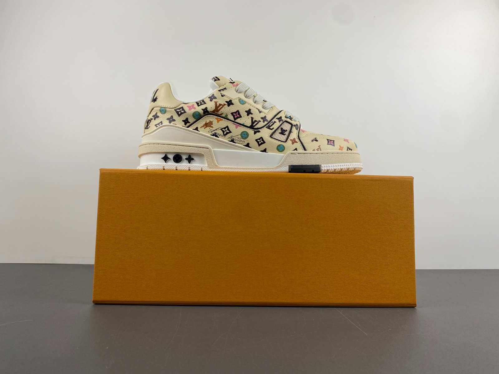 LV Trainer Sneaker