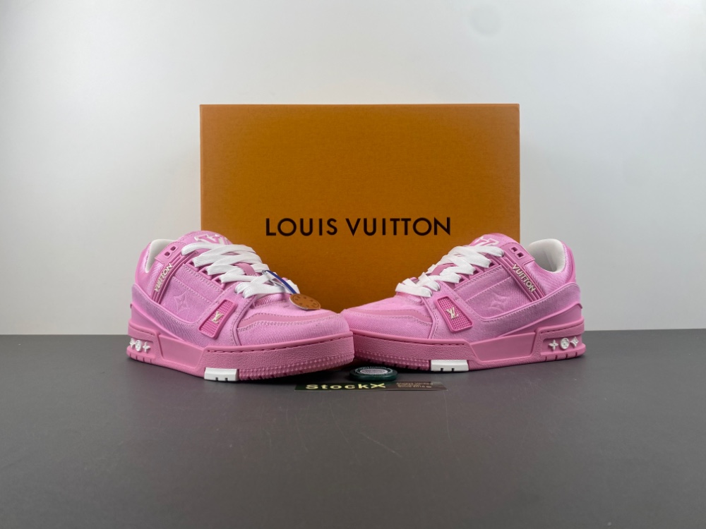 LV Trainer Sneaker