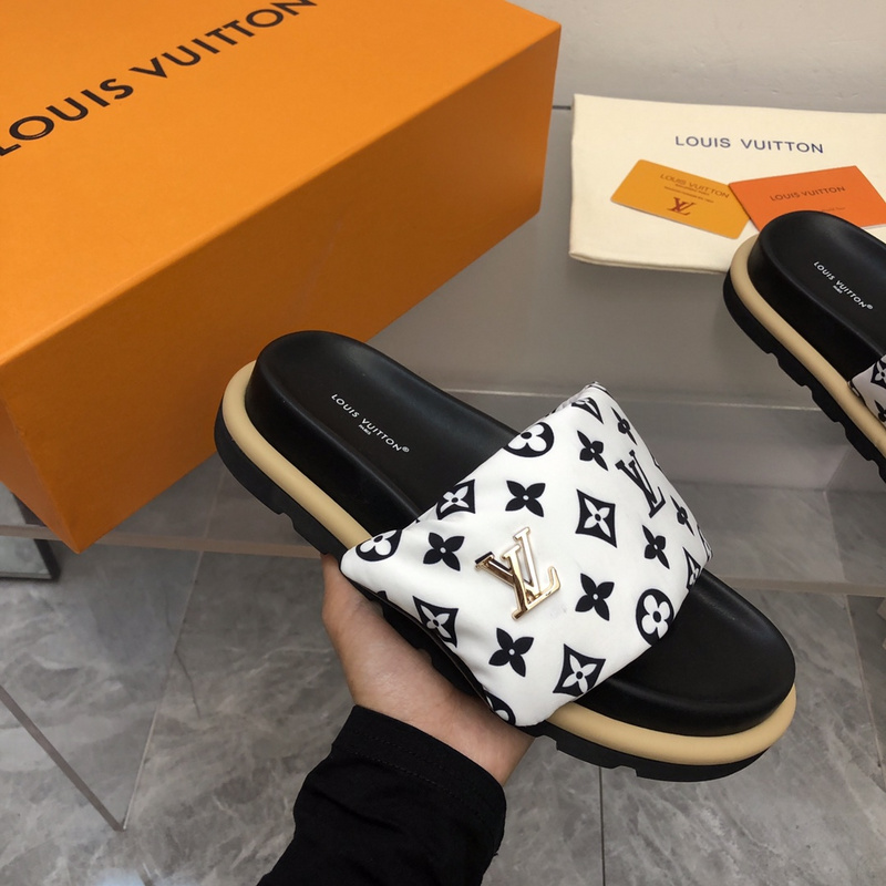LV POOL PILLOW COMFORT MULE