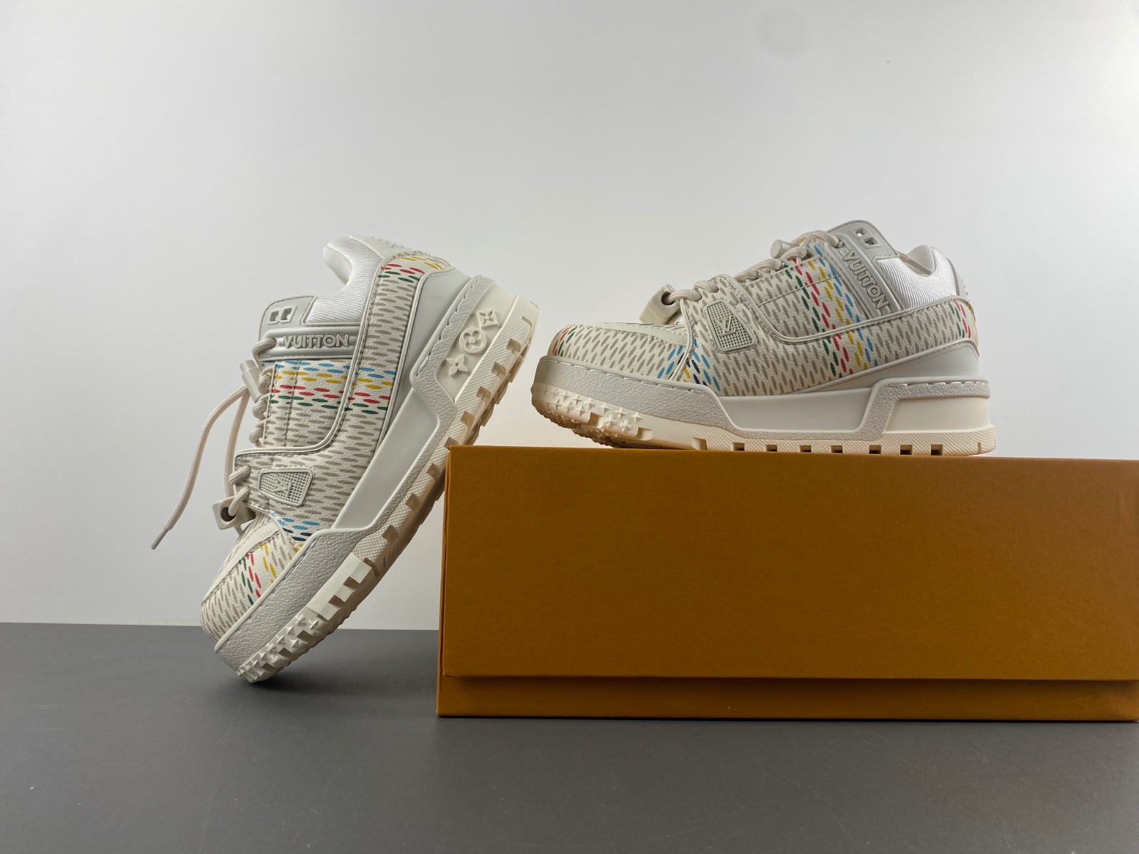 LV Trainer Maxi Sneaker