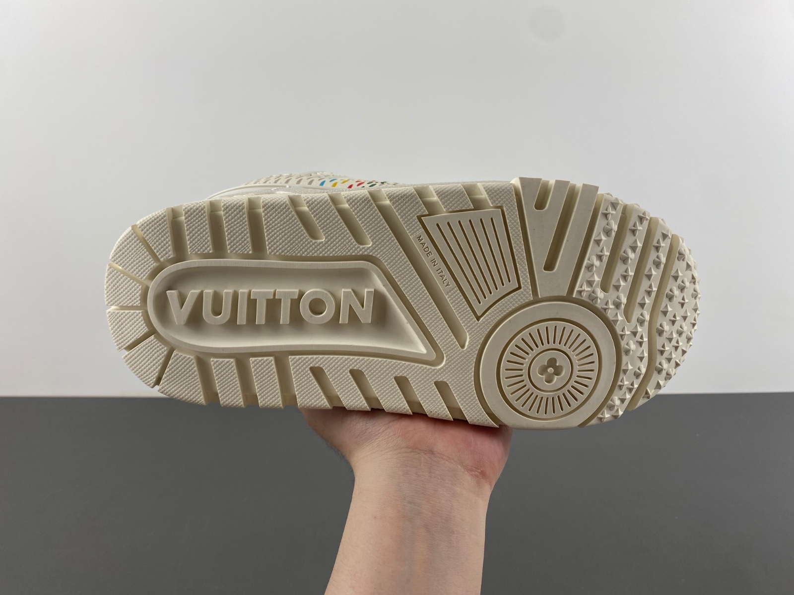 LV Trainer Maxi Sneaker