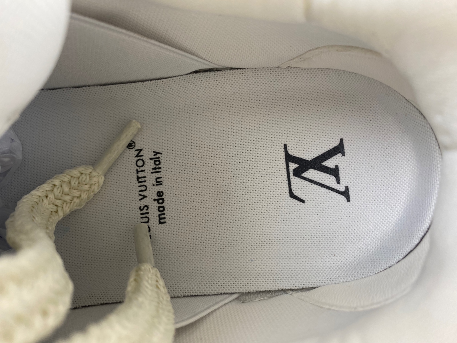 LV Trainer Maxi Sneaker