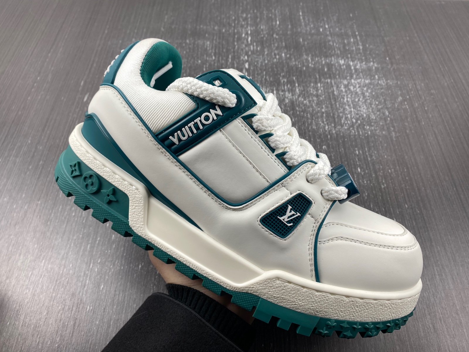 LV Trainer Maxi Sneaker